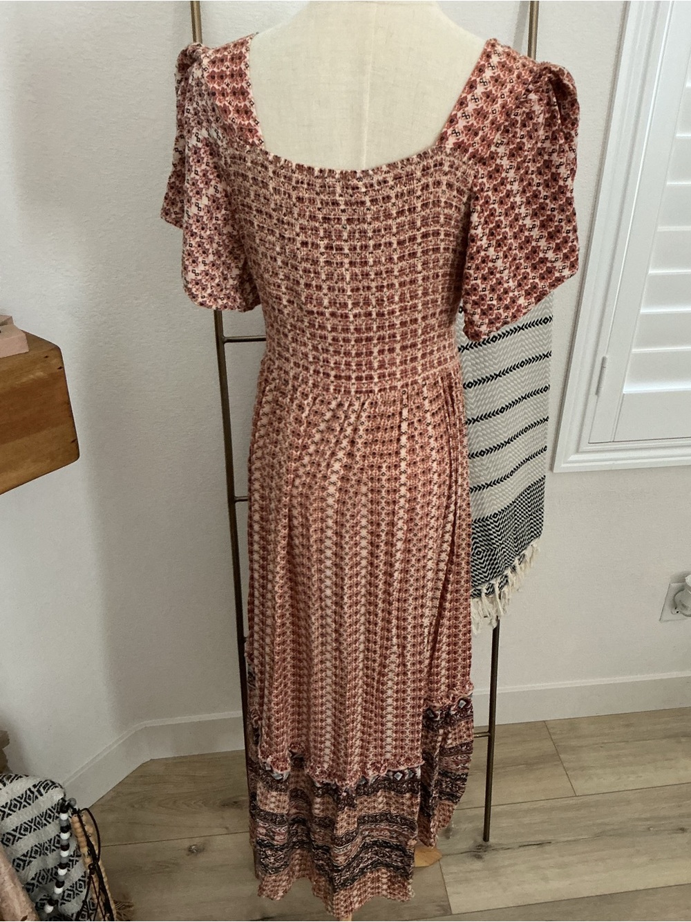Boho Floral Cutout Maxi Dress in Rust - Picture 4 of 6
